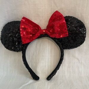 Minnie Mouse Ears